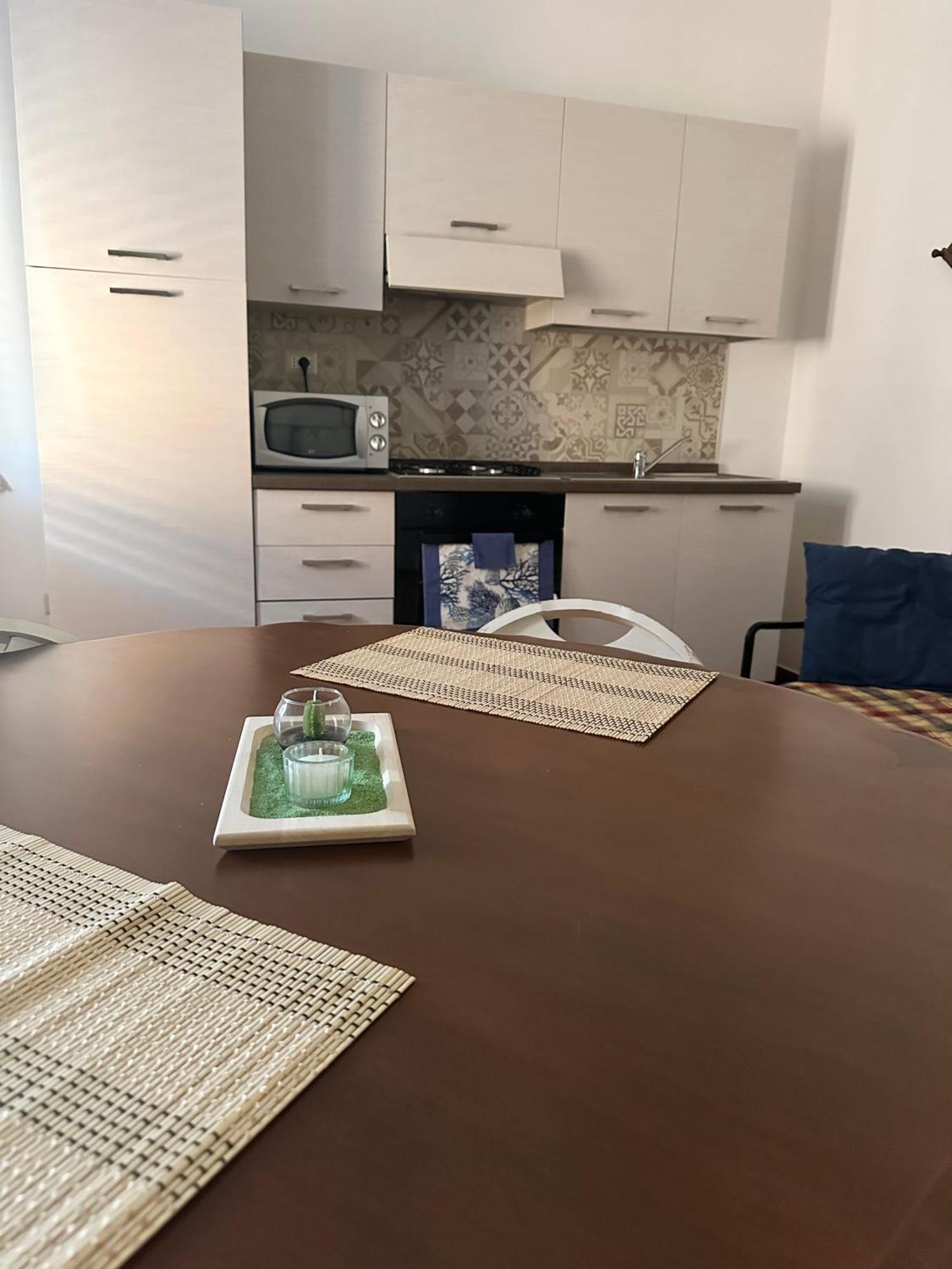 Moncici House Hotel Porto Torres Bagian luar foto